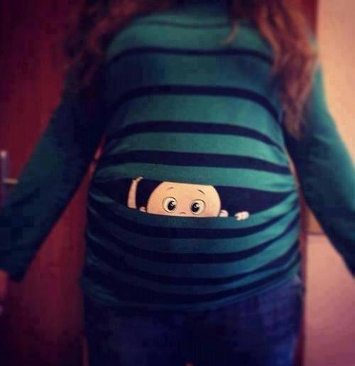 baby_peeking_out_shirts4