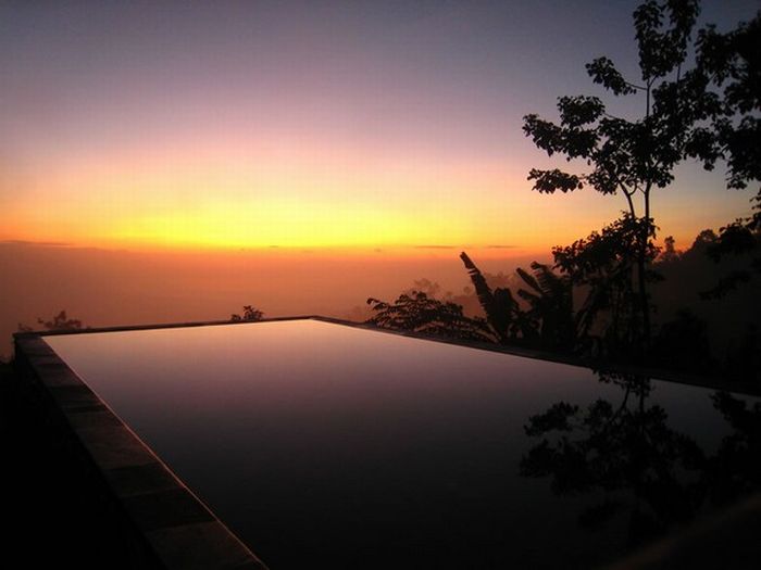 infinity_pool5