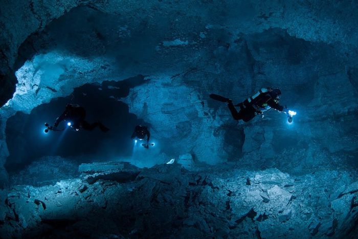 underwater_caves2