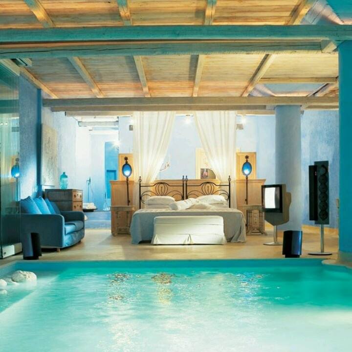 Bedrooms with Pools