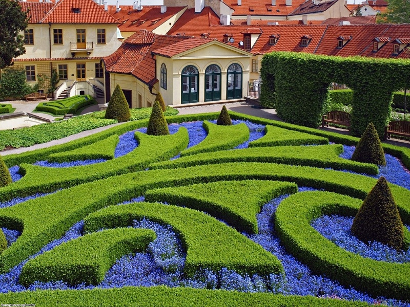 amazing gardens2