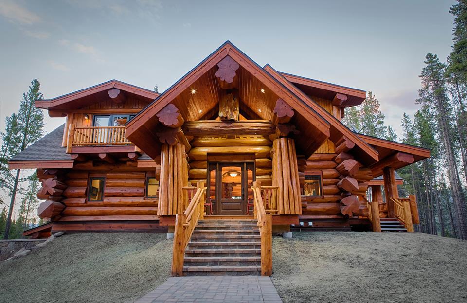 Stunning Mountain Log Home