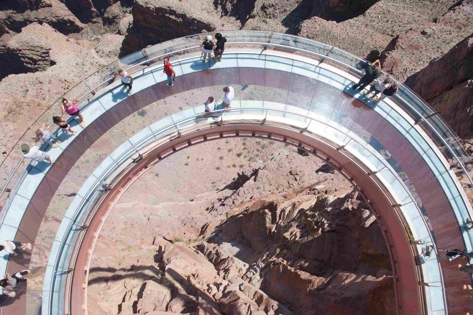 don't look down4