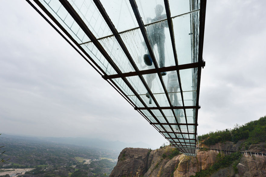 World’s Longest Glass Bridge3